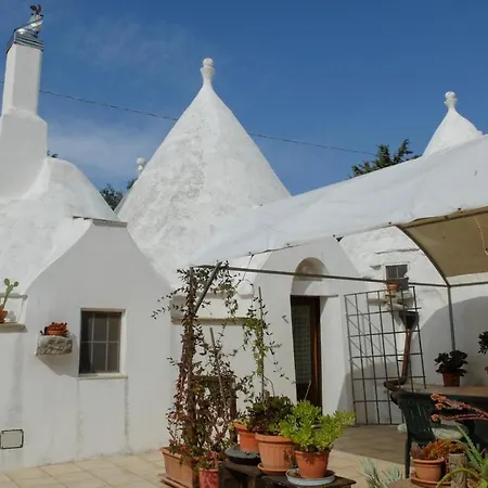 Trullo Chiari Di Bosco 마르티나프란카