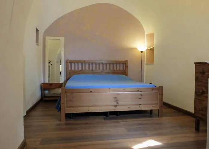 Trullo Chiari Di Bosco