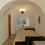 Trullo Chiari Di Bosco Tatil Evi *