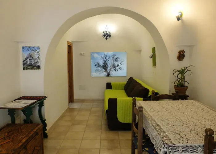 Trullo Chiari Di Bosco